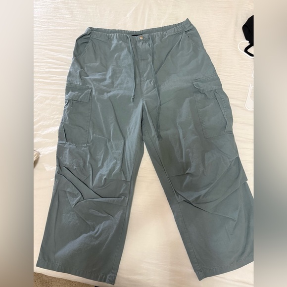 Cargo Pants Oversized - Picture 2 of 5